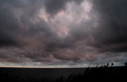 四ツ屋浜の夕雲