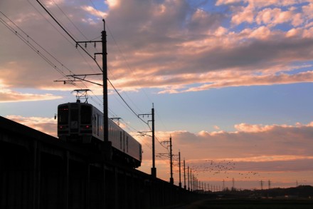 １７時ころ、ほくほく線夕暮れ電車