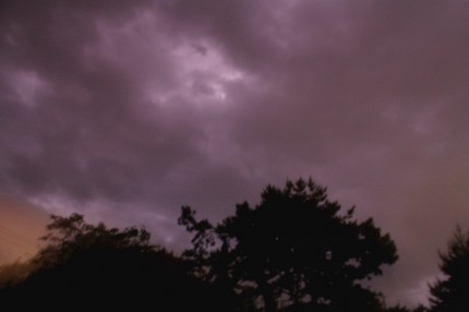 雷鳴の空