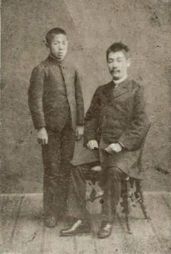 １：小山作之助と杉田直次郎（明治20年代後半）