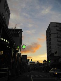 高田駅前の夕景